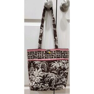 VERA BRADLEY Tote Imperial Toile Pattern RETIRED, Toggle Cloture Shoulder Bag‎